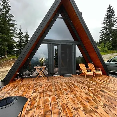 La Koltau A-frame 营地 *